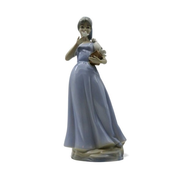 VALENCIA Lady with Birds and Birdhouse Figurine Spain Vintage 12" - Picture 1 of 10